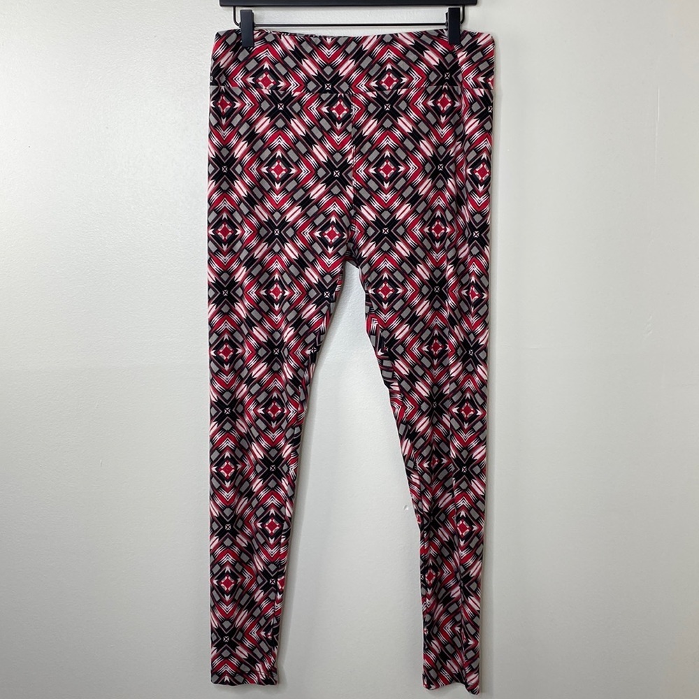 LuLaRoe Tall and Curvy Abstract Print Multicolor Leggings Size (12-18)